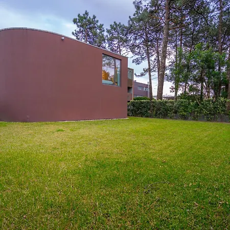 Dom wakacyjny Sun House In Cabedelo